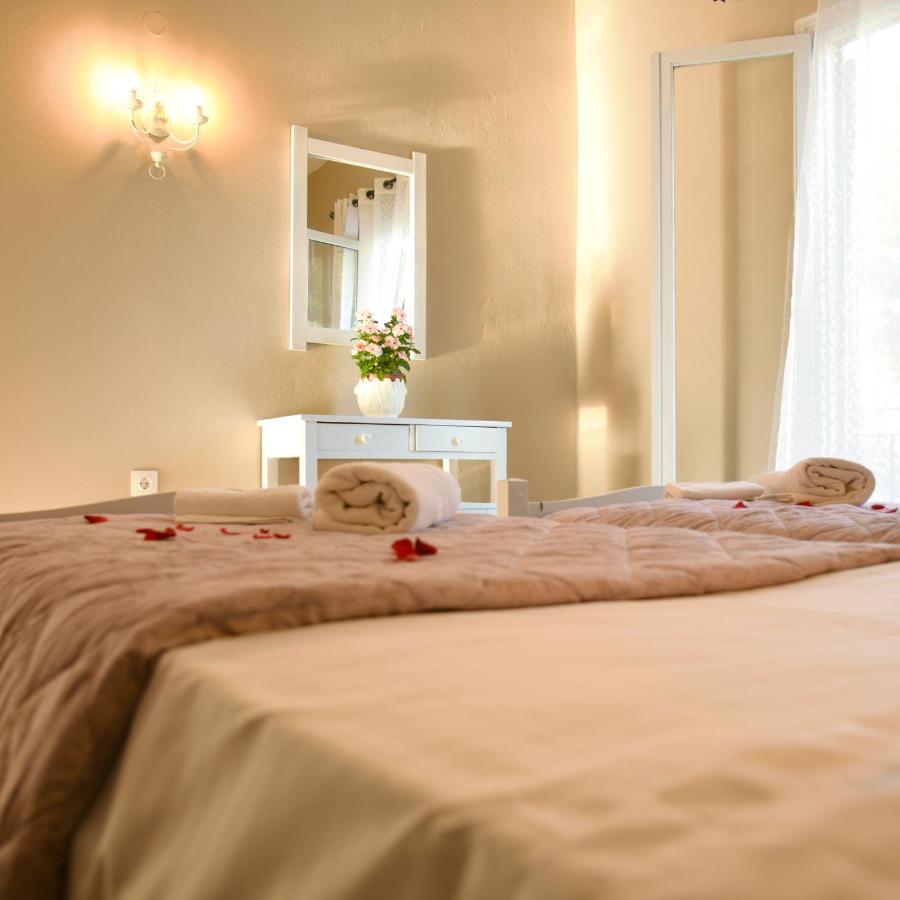 Maison Anna Corfu Holiday Apartments Ypsos Exterior photo