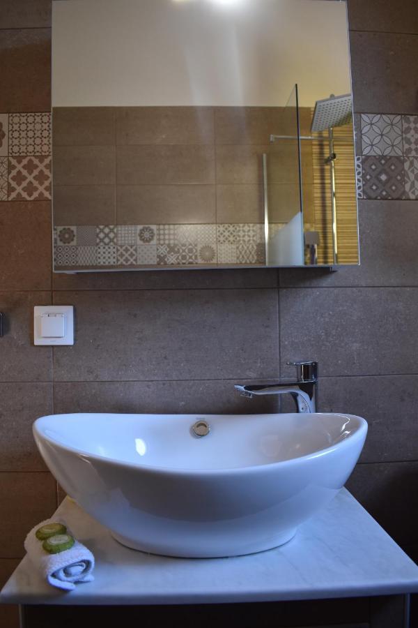 Maison Anna Corfu Holiday Apartments Ypsos Exterior photo